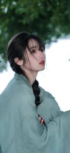 福尔摩斯小姐